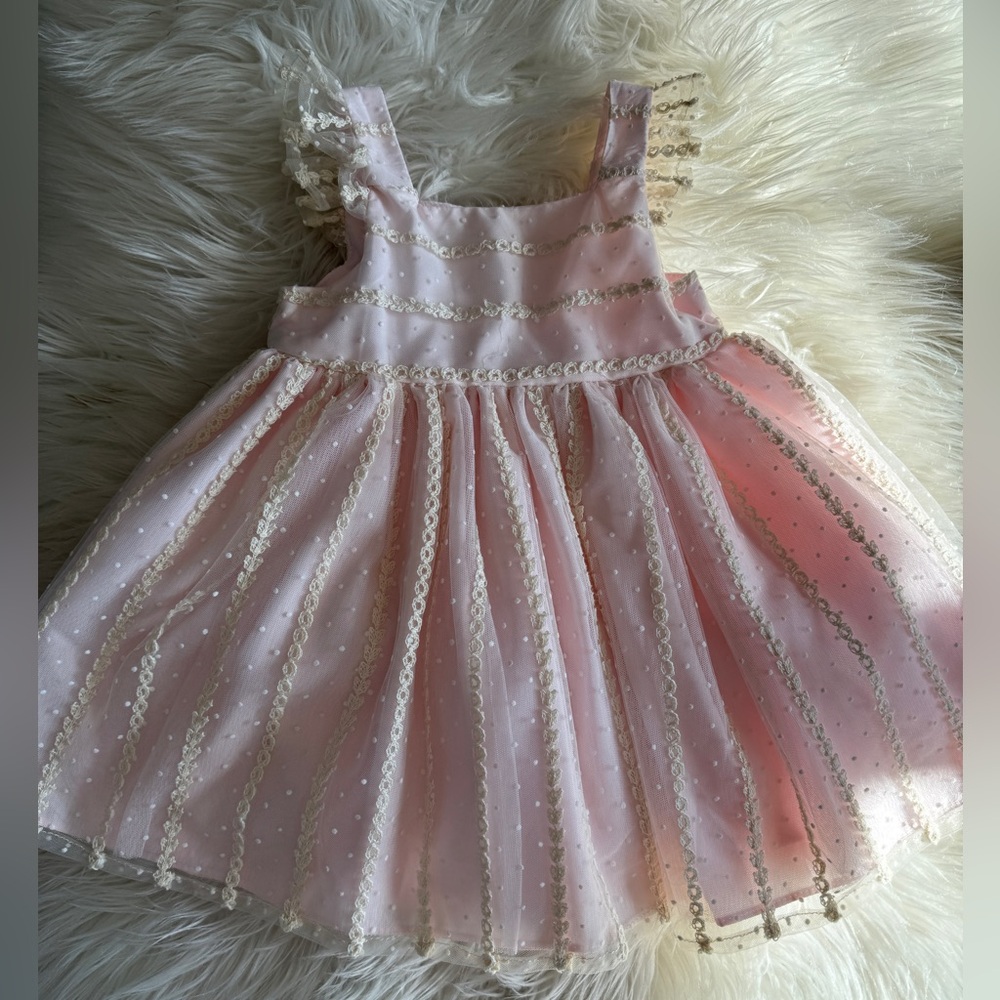 NWOT Pastourelle Pink Lace Dress